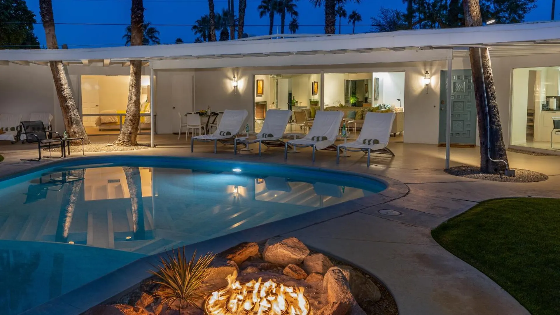 Villa Casa Cactus By Acme House Company Palm Springs Stati Uniti